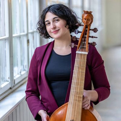 Amarilis Dueñas Castán, Viola da gamba y violonchelo